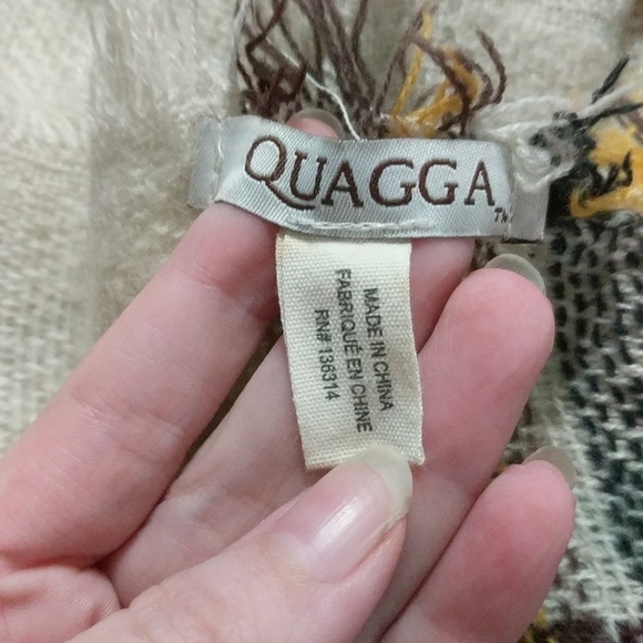 Quagga Multi Color Woven Blanket Scarf Wrap with Fringe - Picture 2 of 4